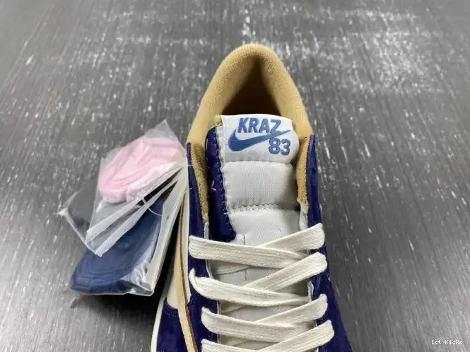 X DM7866-808 CUSTOM TRAVIS 1 JORDAN SCOTT AIR 0612